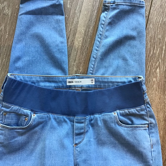 ASOS maternity jeans - Picture 8 of 8